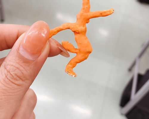 4FDD0704-A3AF-4776-9C48-845E4B624D46