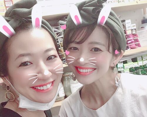 BF19B702-715A-429C-8DAE-FCDB182E7CF9