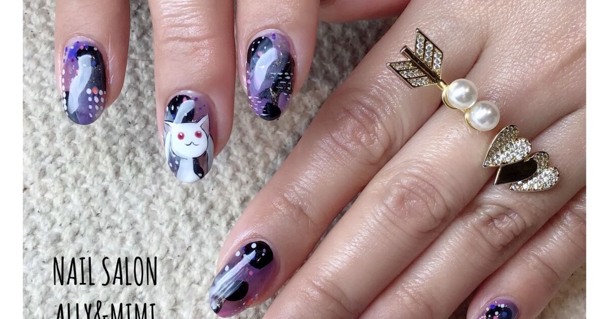 キュゥべえ 藤沢駅のそばでネイルサロンを営みお客様のイメージを指先に表現しています